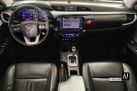 TOYOTA Hilux Caminhonete 2.8 16V SRV 4X4 DIESEL CABINE DUPLA AUTOMTICO, Foto 10