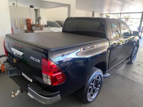 TOYOTA Hilux Caminhonete 2.8 16V SRV 4X4 DIESEL CABINE DUPLA AUTOM�TICO, Foto 1