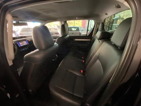TOYOTA Hilux Caminhonete 2.8 16V SRV 4X4 DIESEL CABINE DUPLA AUTOM�TICO, Foto 3