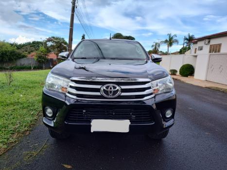 TOYOTA Hilux Caminhonete 2.8 16V SRV 4X4 DIESEL CABINE DUPLA AUTOM�TICO, Foto 2