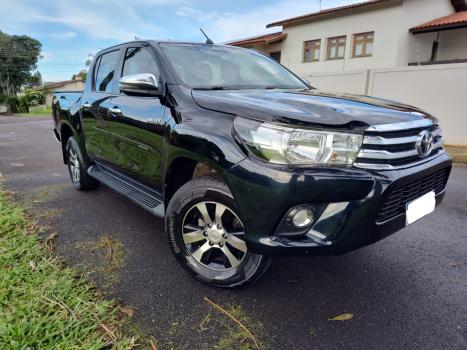 TOYOTA Hilux Caminhonete 2.8 16V SRV 4X4 DIESEL CABINE DUPLA AUTOM�TICO, Foto 4