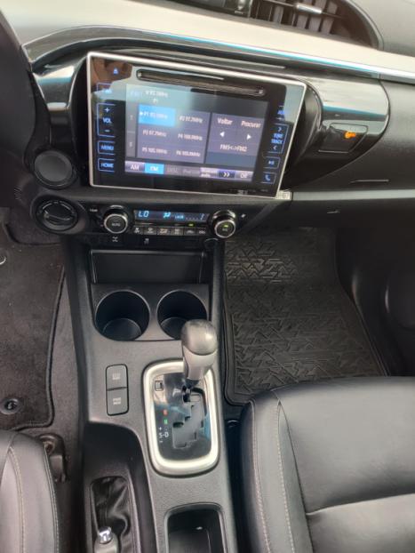 TOYOTA Hilux Caminhonete 2.8 16V SRV 4X4 DIESEL CABINE DUPLA AUTOM�TICO, Foto 12
