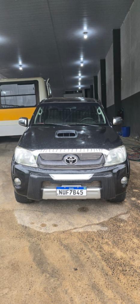 TOYOTA Hilux Caminhonete 3.0 4P 4X4 SRV TURBO DIESEL CABINE DUPLA AUTOM�TICO, Foto 3
