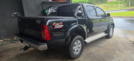 TOYOTA Hilux Caminhonete 3.0 4P 4X4 SRV TURBO DIESEL CABINE DUPLA AUTOM�TICO, Foto 4