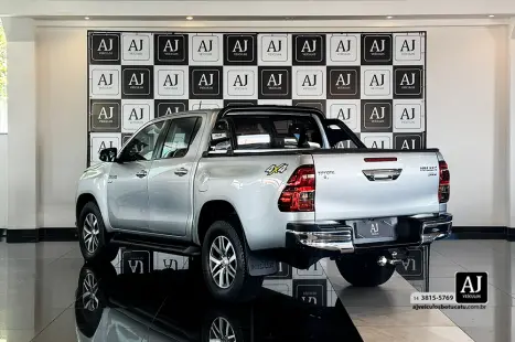 TOYOTA Hilux Caminhonete 2.7 16V 4P SRV FLEX 4X4  CABINE DUPLA AUTOM�TICO, Foto 6