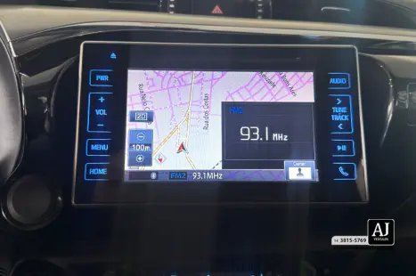 TOYOTA Hilux Caminhonete 2.7 16V 4P SRV FLEX 4X4  CABINE DUPLA AUTOM�TICO, Foto 16