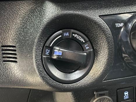 TOYOTA Hilux Caminhonete 2.8 16V GR SPORT 4X4 TURBO DIESEL CABINE DUPLA AUTOM�TICO, Foto 14
