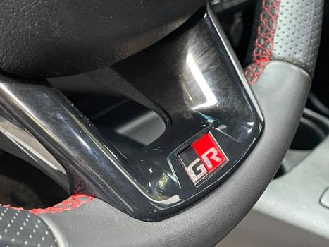 TOYOTA Hilux Caminhonete 2.8 16V GR SPORT 4X4 TURBO DIESEL CABINE DUPLA AUTOM�TICO, Foto 17