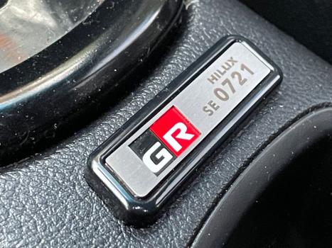 TOYOTA Hilux Caminhonete 2.8 16V GR SPORT 4X4 TURBO DIESEL CABINE DUPLA AUTOM�TICO, Foto 19