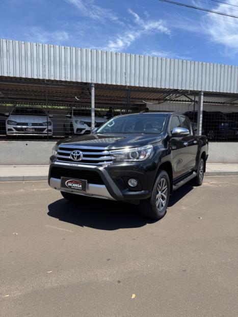 TOYOTA Hilux Caminhonete 2.8 16V SRX 4X4 TURBO DIESEL CABINE DUPLA AUTOM�TICO, Foto 2