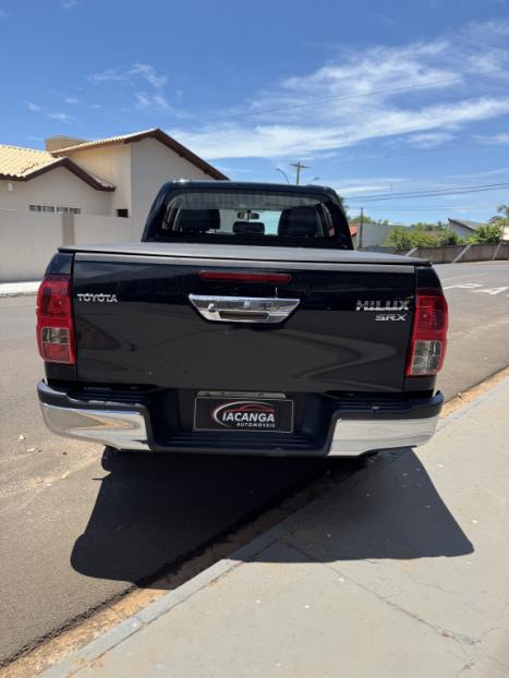 TOYOTA Hilux Caminhonete 2.8 16V SRX 4X4 TURBO DIESEL CABINE DUPLA AUTOM�TICO, Foto 5