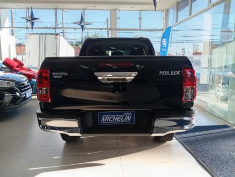 TOYOTA Hilux Caminhonete 2.7 16V 4P SR CABINE DUPLA AUTOM�TICO, Foto 4