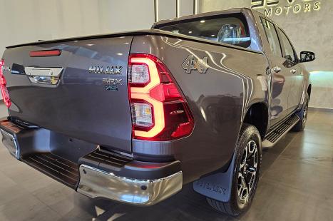 TOYOTA Hilux Caminhonete 2.8 16V SRX 4X4 DIESEL CABINE DUPLA AUTOM�TICO, Foto 8