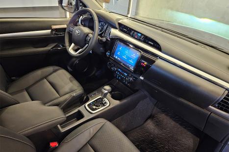 TOYOTA Hilux Caminhonete 2.8 16V SRX 4X4 DIESEL CABINE DUPLA AUTOM�TICO, Foto 12
