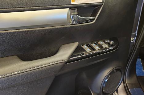 TOYOTA Hilux Caminhonete 2.8 16V SRX 4X4 DIESEL CABINE DUPLA AUTOM�TICO, Foto 15