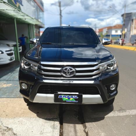 TOYOTA Hilux Caminhonete 2.8 16V SRX 4X4 TURBO DIESEL CABINE DUPLA AUTOM�TICO, Foto 3