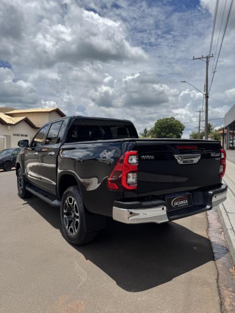 TOYOTA Hilux Caminhonete 2.8 16V SRV 4X4 DIESEL CABINE DUPLA AUTOM�TICO, Foto 4