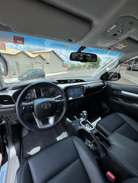 TOYOTA Hilux Caminhonete 2.8 16V SRV 4X4 DIESEL CABINE DUPLA AUTOM�TICO, Foto 9