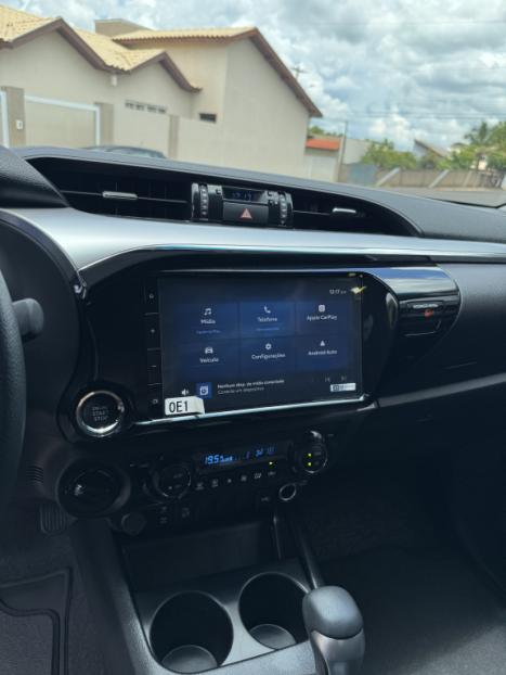 TOYOTA Hilux Caminhonete 2.8 16V SRV 4X4 DIESEL CABINE DUPLA AUTOM�TICO, Foto 14