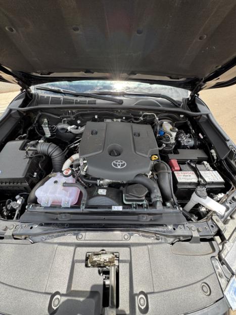 TOYOTA Hilux Caminhonete 2.8 16V SRV 4X4 DIESEL CABINE DUPLA AUTOM�TICO, Foto 15