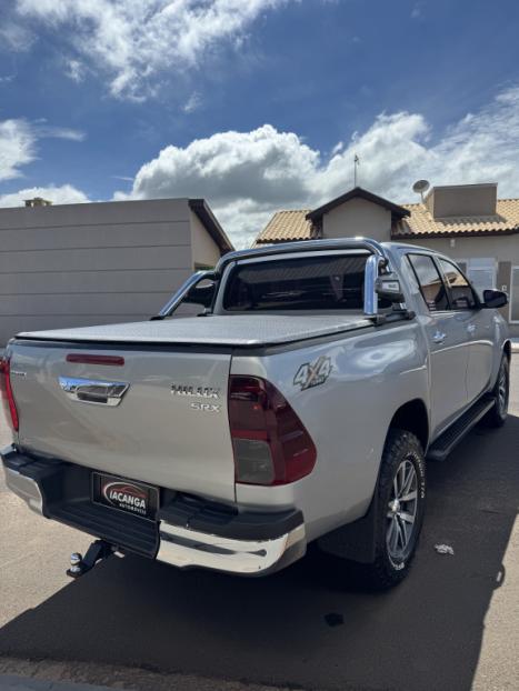 TOYOTA Hilux Caminhonete 2.8 16V 4P SRX DIESEL CABINE DUPLA, Foto 5