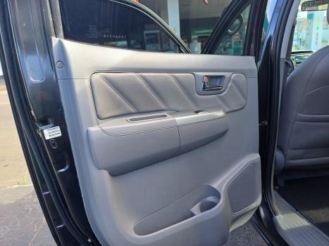 TOYOTA Hilux Caminhonete 3.0 4P 4X4 SRV TURBO DIESEL CABINE DUPLA AUTOM�TICO, Foto 11