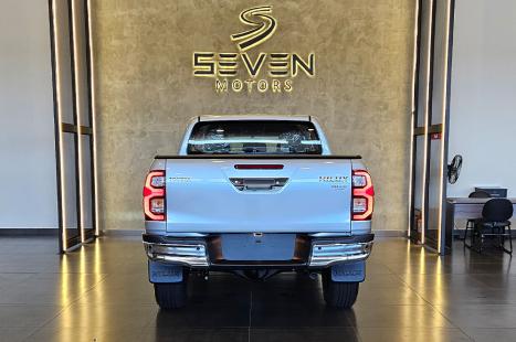 TOYOTA Hilux Caminhonete 3.0 16V 4P 4X4 SRV TURBO DIESEL CABINE DUPLA AUTOM�TICO, Foto 4