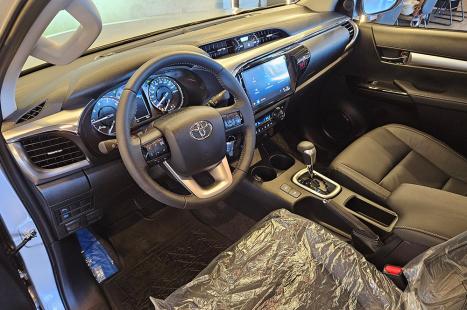 TOYOTA Hilux Caminhonete 3.0 16V 4P 4X4 SRV TURBO DIESEL CABINE DUPLA AUTOM�TICO, Foto 14