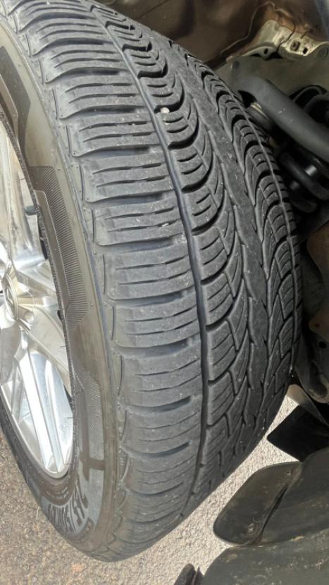 TOYOTA Hilux Caminhonete 2.7 16V 4P FLEX STD 4X4 CABINE DUPLA, Foto 6