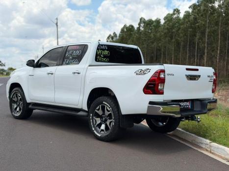 TOYOTA Hilux Caminhonete 2.8 16V SRX 50 ANOS 4X4 TURBO DIESEL CABINE DUPLA AUTOM�TICO, Foto 5