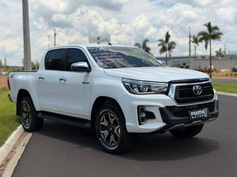 TOYOTA Hilux Caminhonete 2.8 16V SRX 50 ANOS 4X4 TURBO DIESEL CABINE DUPLA AUTOM�TICO, Foto 6