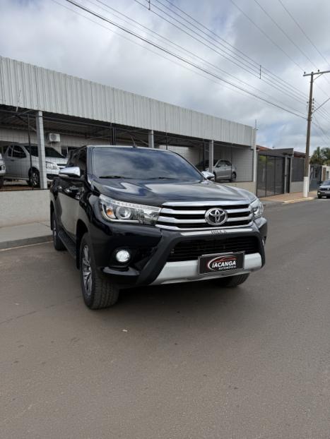 TOYOTA Hilux Caminhonete 2.8 16V 4P SRX DIESEL CABINE DUPLA, Foto 1