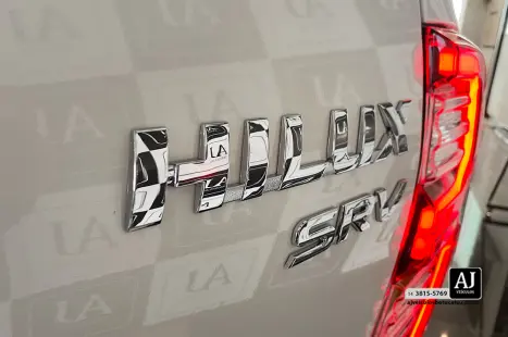 TOYOTA Hilux Caminhonete 2.8 16V SRV 4X4 DIESEL CABINE DUPLA AUTOM�TICO, Foto 19