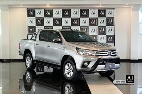 TOYOTA Hilux Caminhonete 2.7 16V 4P SRV FLEX CABINE DUPLA AUTOM�TICO, Foto 3