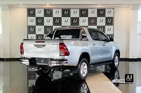 TOYOTA Hilux Caminhonete 2.7 16V 4P SRV FLEX CABINE DUPLA AUTOM�TICO, Foto 8