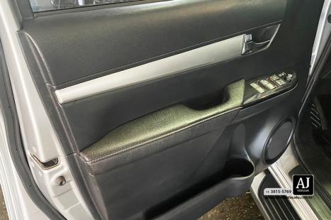 TOYOTA Hilux Caminhonete 2.7 16V 4P SRV FLEX CABINE DUPLA AUTOM�TICO, Foto 12