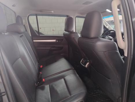 TOYOTA Hilux Caminhonete 2.8 16V SRV 4X4 DIESEL CABINE DUPLA AUTOM�TICO, Foto 8