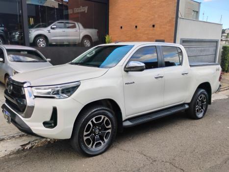 TOYOTA Hilux Caminhonete 2.8 16V SRX 4X4 DIESEL CABINE DUPLA AUTOM�TICO, Foto 3