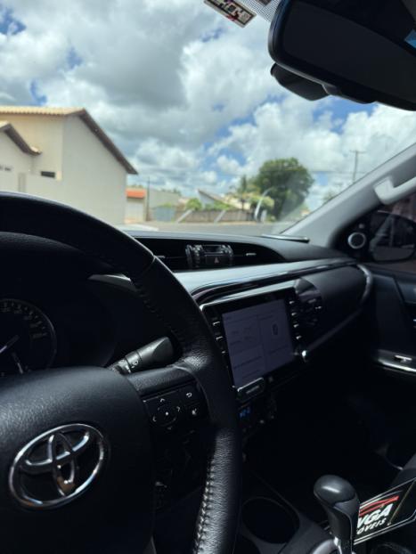 TOYOTA Hilux Caminhonete 2.8 16V 4P SRX DIESEL CABINE DUPLA, Foto 5