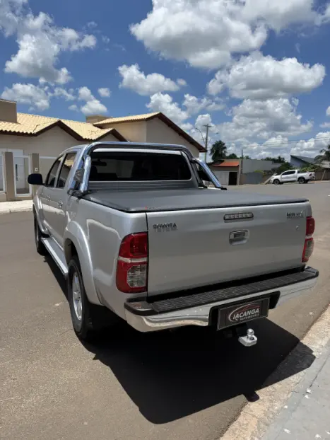 TOYOTA Hilux Caminhonete 2.7 16V 4P SR FLEX CABINE DUPLA, Foto 5