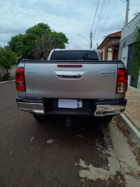 TOYOTA Hilux Caminhonete 2.8 16V 4P SR 4X4 DIESEL CABINE DUPLA AUTOM�TICO, Foto 3