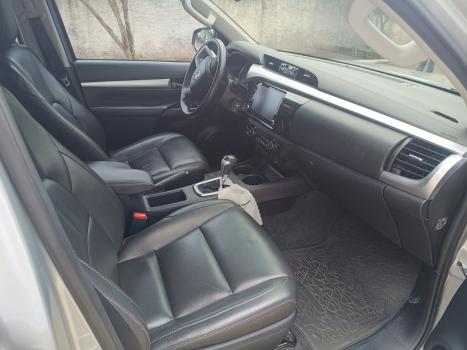 TOYOTA Hilux Caminhonete 2.8 16V 4P SR 4X4 DIESEL CABINE DUPLA AUTOM�TICO, Foto 7