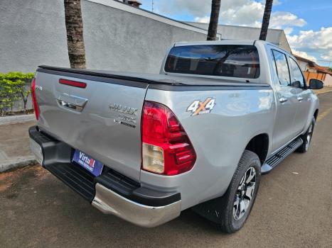 TOYOTA Hilux Caminhonete 2.8 16V 4P SRX DIESEL CABINE DUPLA, Foto 5