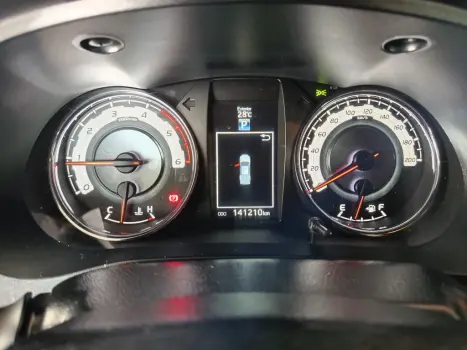 TOYOTA Hilux Caminhonete 2.8 16V SRX 50 ANOS 4X4 TURBO DIESEL CABINE DUPLA AUTOM�TICO, Foto 7