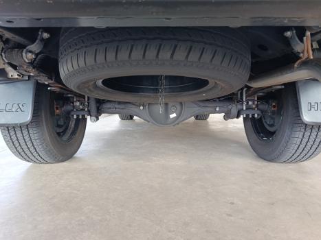 TOYOTA Hilux Caminhonete 2.8 16V SRX 4X4 TURBO DIESEL CABINE DUPLA AUTOM�TICO, Foto 13