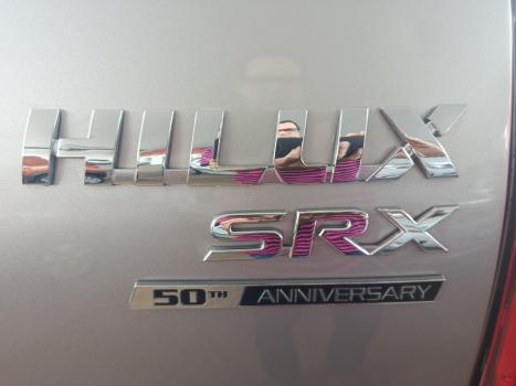 TOYOTA Hilux Caminhonete 2.8 16V SRX 4X4 TURBO DIESEL CABINE DUPLA AUTOM�TICO, Foto 16