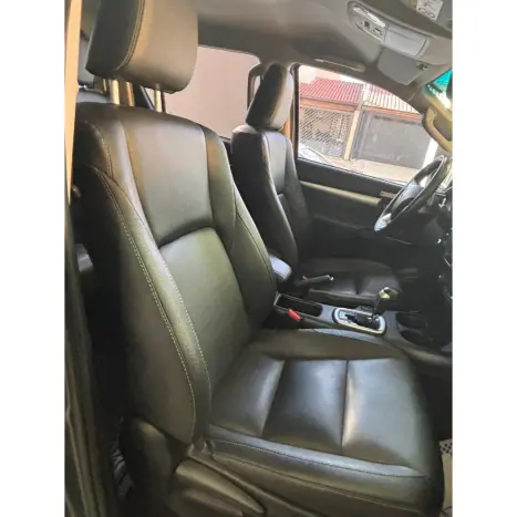 TOYOTA Hilux Caminhonete 2.8 16V SRV 4X4 DIESEL CABINE DUPLA AUTOM�TICO, Foto 6