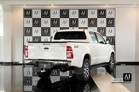 TOYOTA Hilux Caminhonete 2.7 16V 4P SRV FLEX 4X4  CABINE DUPLA AUTOM�TICO, Foto 8