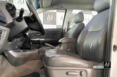 TOYOTA Hilux Caminhonete 2.7 16V 4P SRV FLEX 4X4  CABINE DUPLA AUTOM�TICO, Foto 13