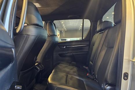 TOYOTA Hilux Caminhonete 2.8 16V SRX 4X4 DIESEL CABINE DUPLA AUTOM�TICO, Foto 18